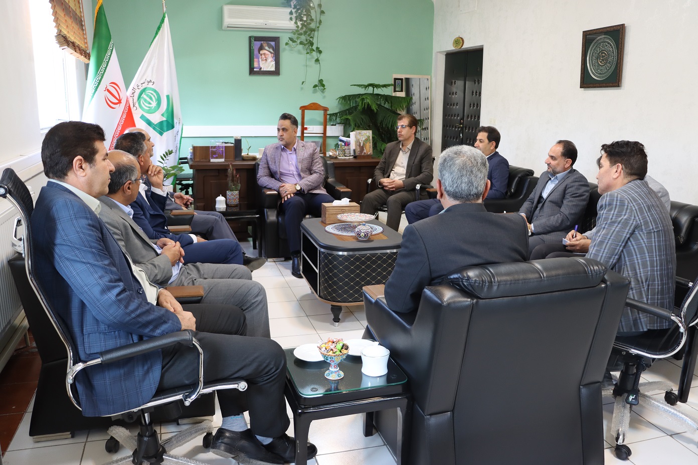 تاکید بر حمایت از تولید در دیدار مدیرکل امور مالیاتی ایلام با سرپرست دیوان محاسبات استان